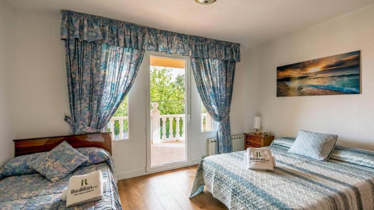 Villa De La Acacia Gojar Eksteriør bilde