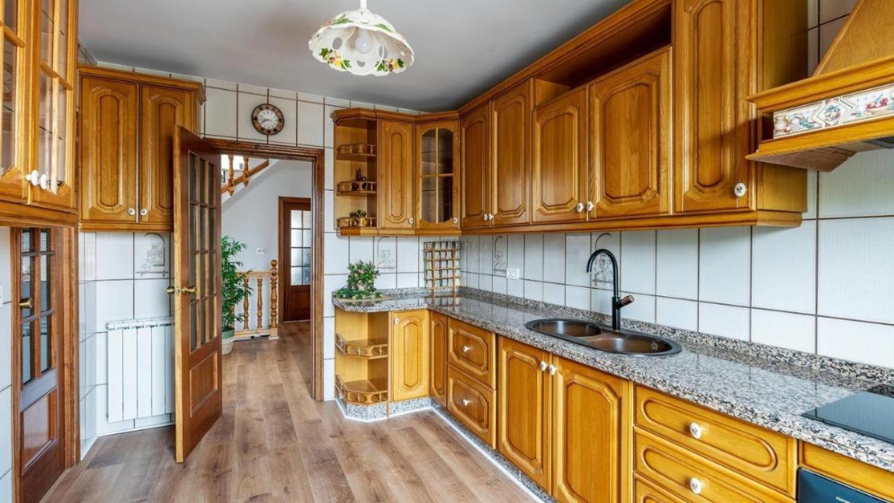 Villa De La Acacia Gojar Eksteriør bilde